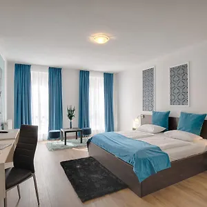 Hotel Triple M, Budapest